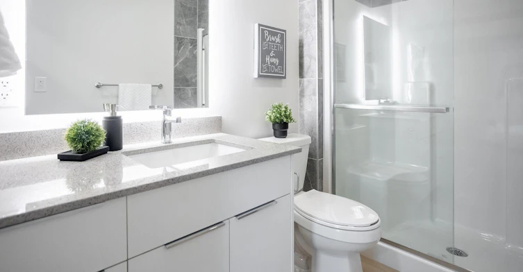 11830 26 Avenue Southwest, Edmonton, AB, T6W 3R3 - 2