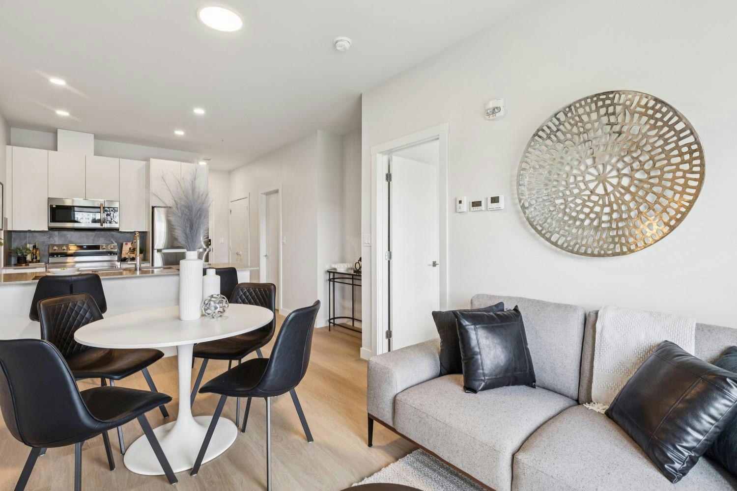 11830 26 Avenue Southwest, Edmonton, AB, T6W 3R3 - 24