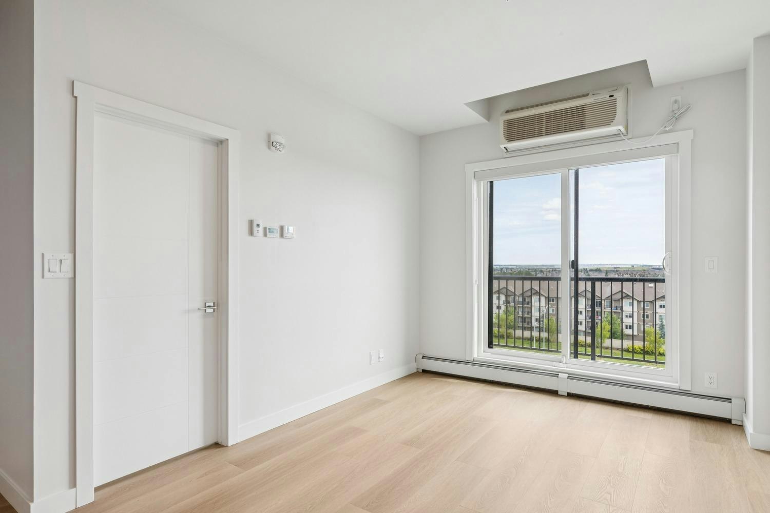 11830 26 Avenue Southwest, Edmonton, AB, T6W 3R3 - 8