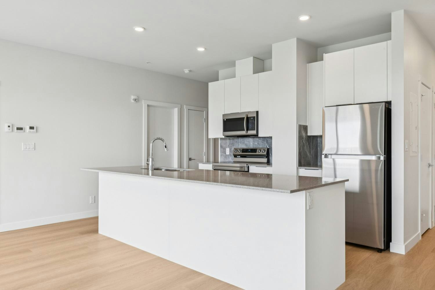 11830 26 Avenue Southwest, Edmonton, AB, T6W 3R3