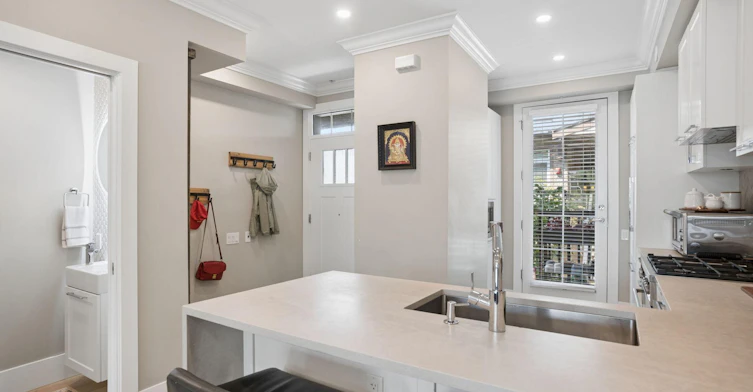 7547 Yukon Street, Vancouver, BC, V5X 2Y4 - 25