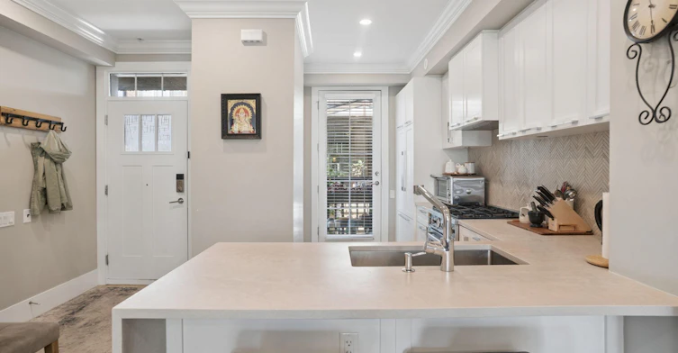 7547 Yukon Street, Vancouver, BC, V5X 2Y4 - 24