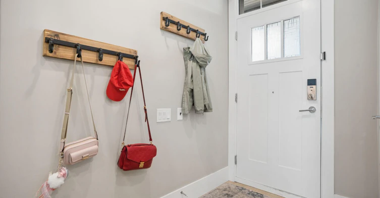 7547 Yukon Street, Vancouver, BC, V5X 2Y4 - 7