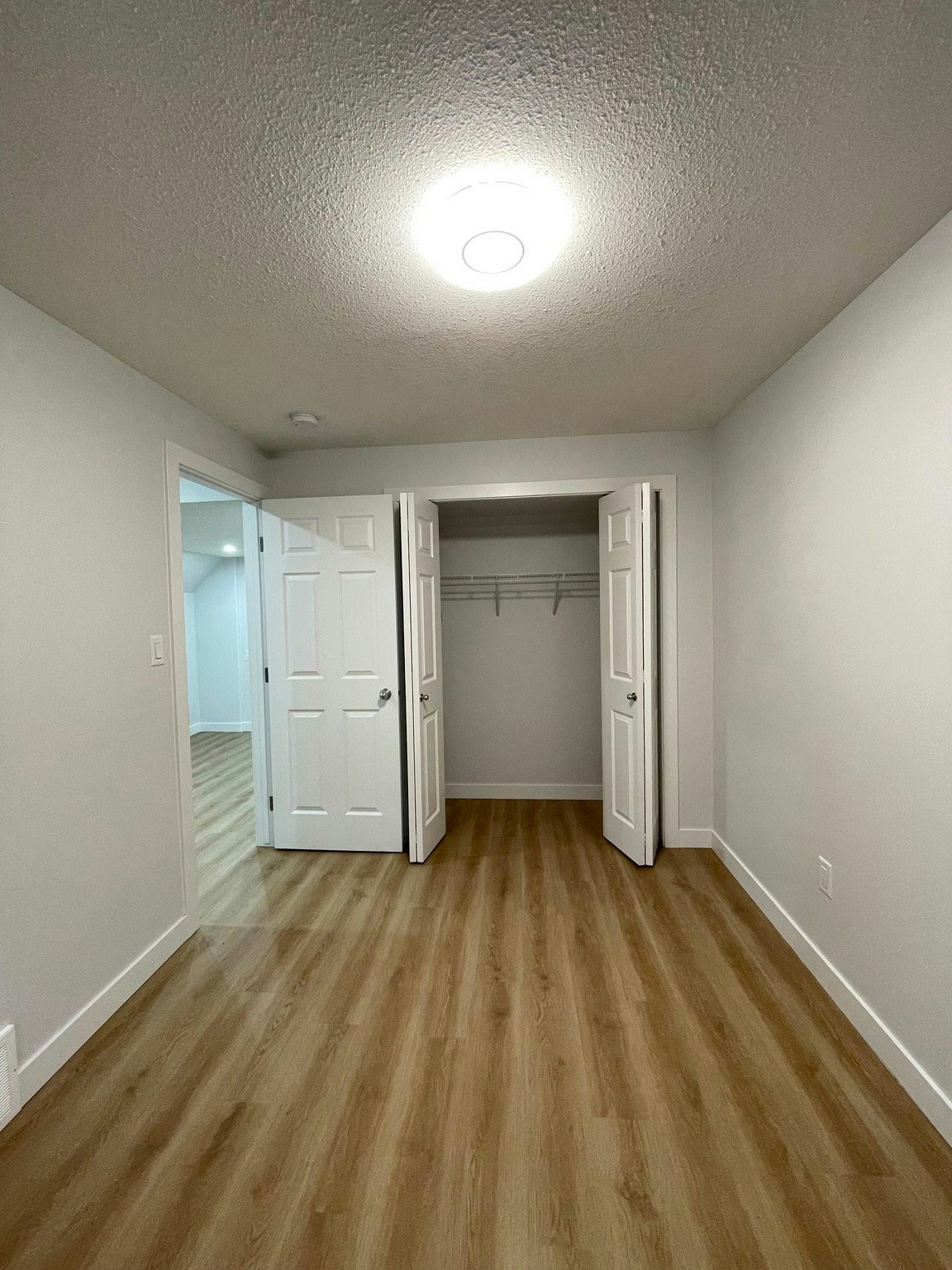 15642 19 Avenue Southwest, Edmonton, AB, T6W 5C3 - 7