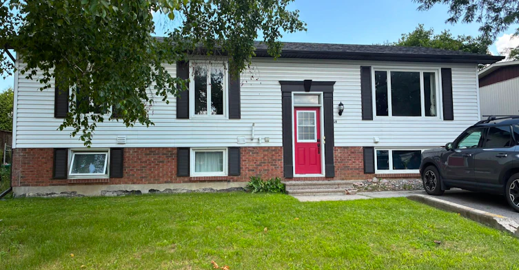 1-50 Fringewood Drive, Ottawa, ON, K2S 1T8