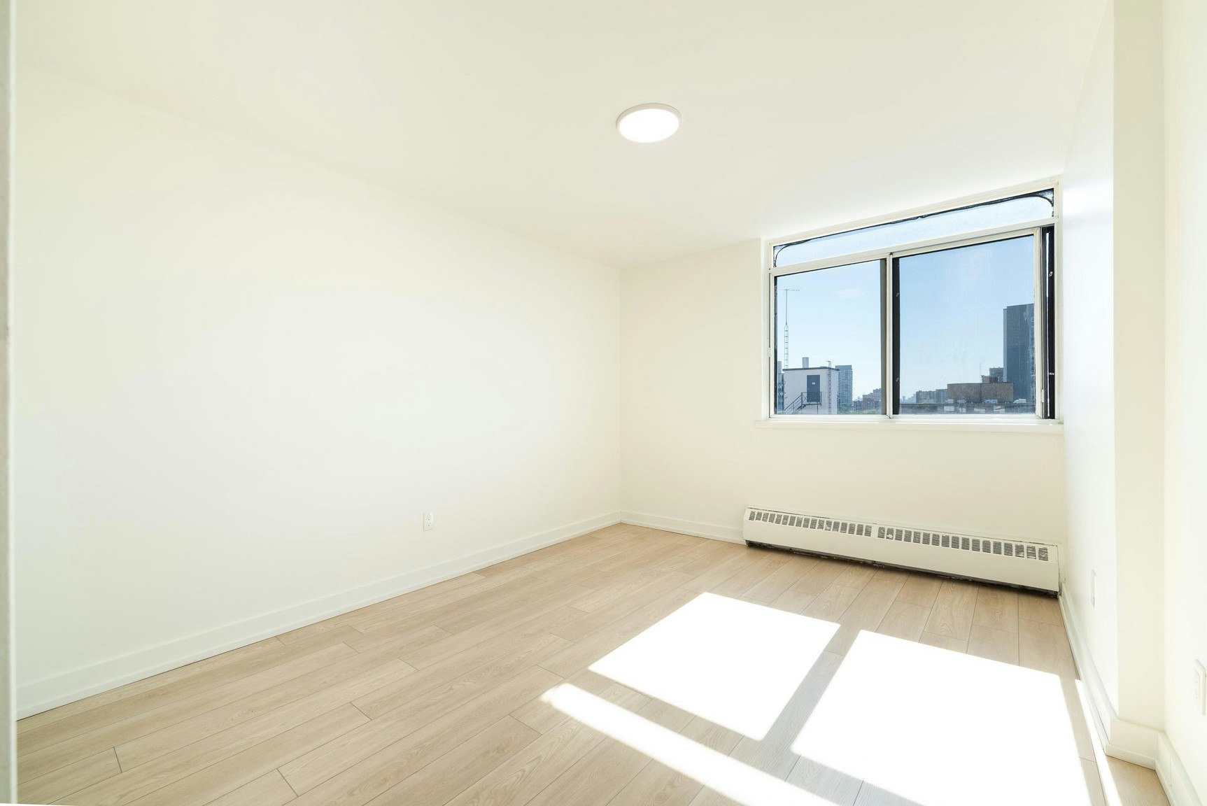611-2222 Weston Road, Toronto, ON, M9N 1Y7 - 5