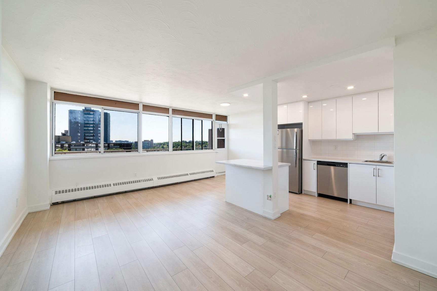 W607-2222 Weston Road, Toronto, ON, M9N 1Y7 - 3