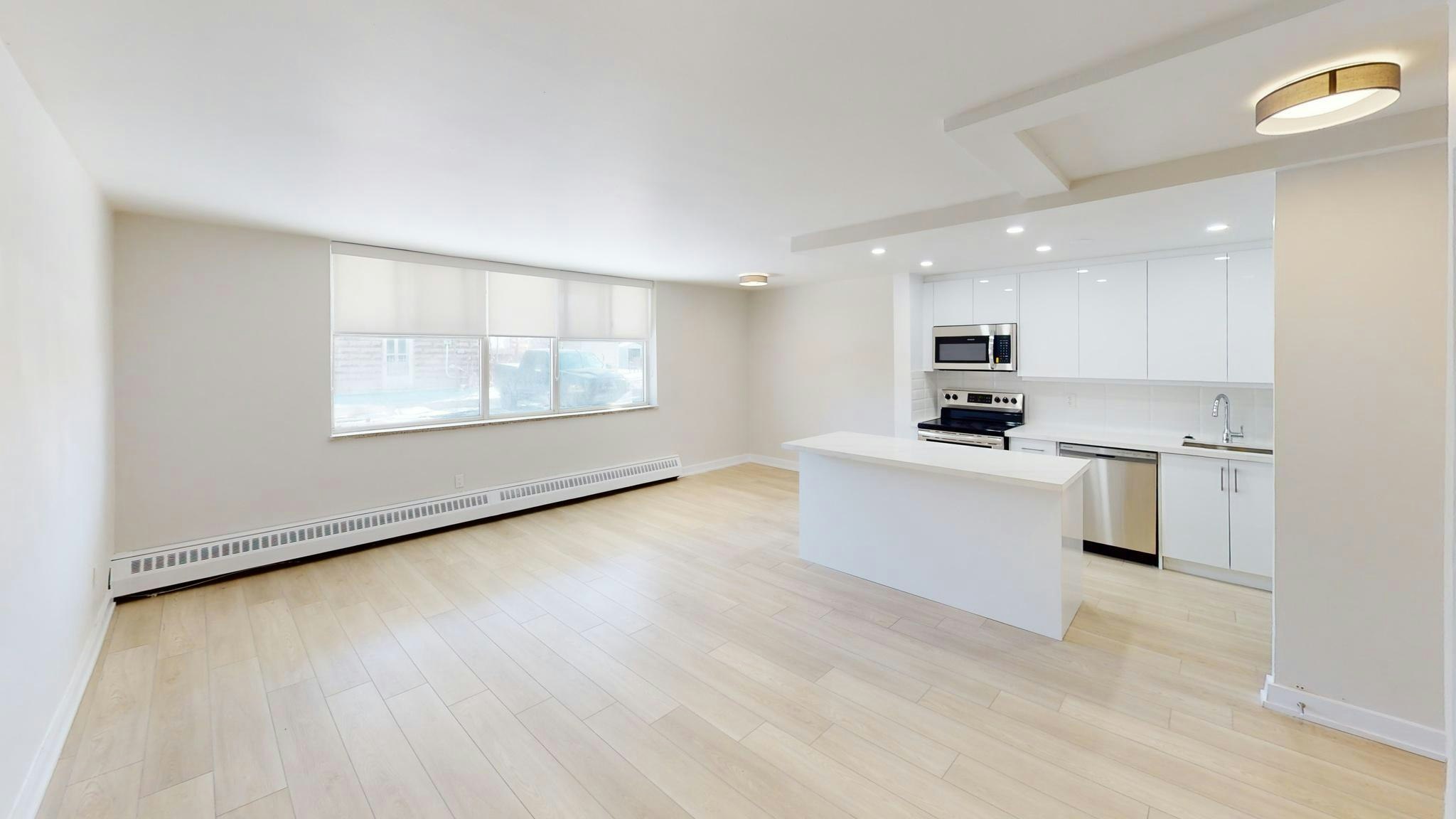 407-2222 Weston Road, Toronto, ON, M9N 1Y7 - 3