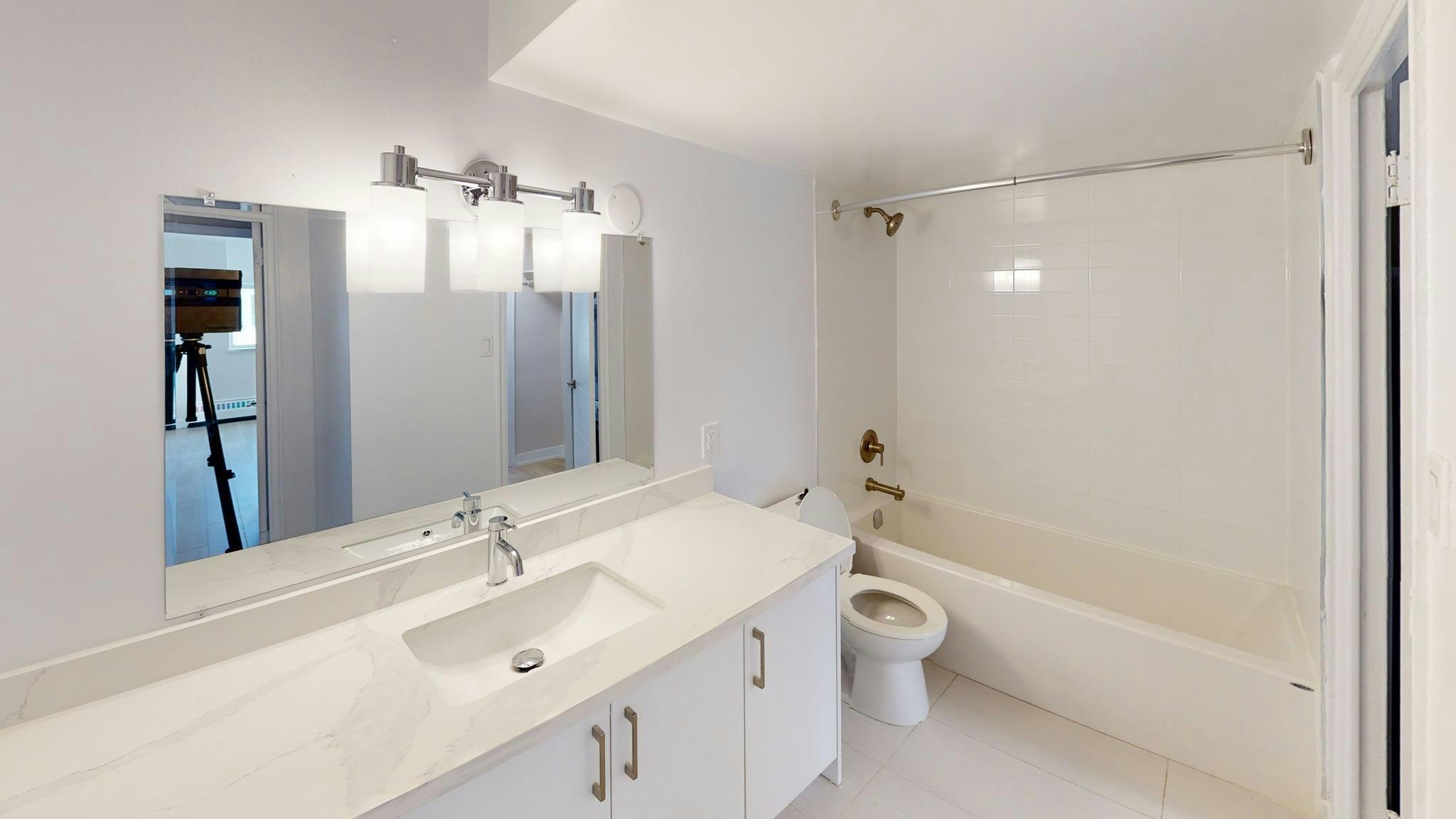 XXX2-2222 Weston Road, Toronto, ON, M9N 1Y7 - 10