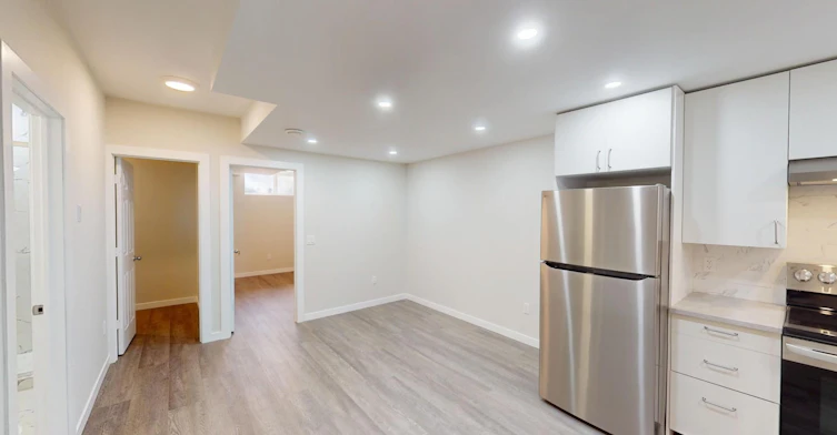 163 Legacy Glen Court Se, Calgary, AB, T2X 5J2 - 3