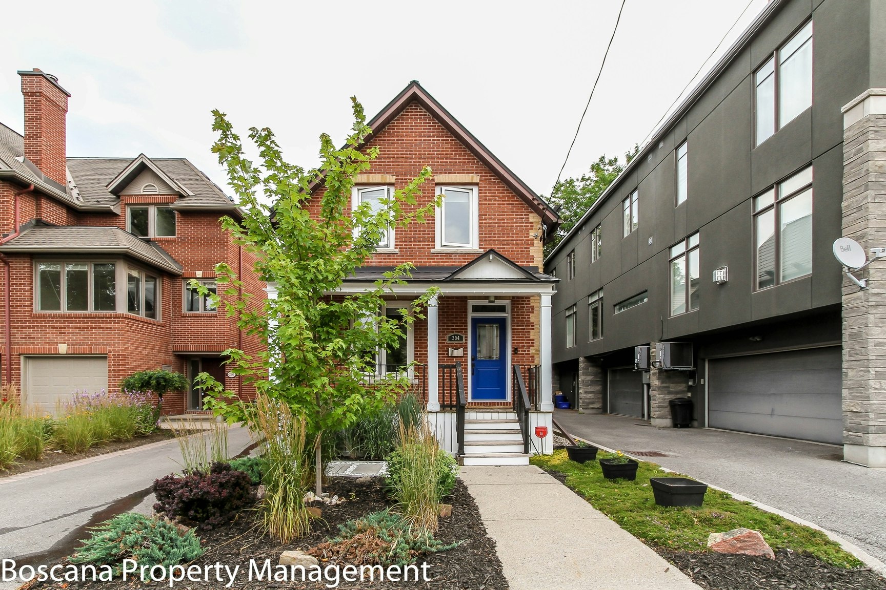 294 Crichton Street, Ottawa, ON, K1M 1W4