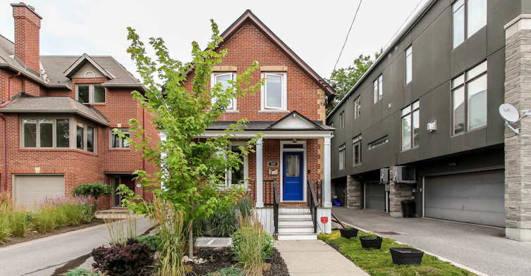 294 Crichton Street, Ottawa, ON, K1M 1W4