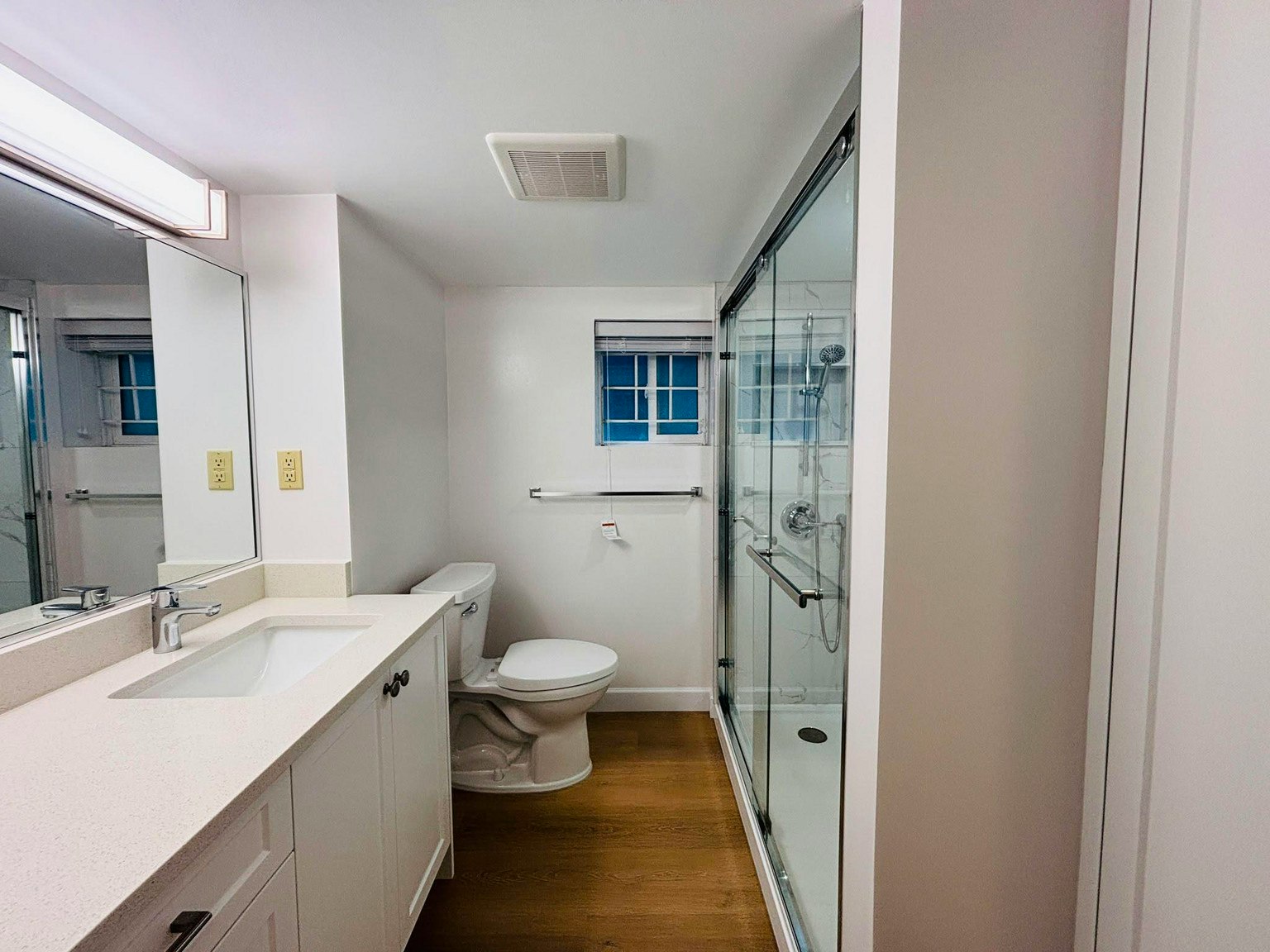 1585 East 57th Avenue, Vancouver, BC, V5P 2B1 - 11