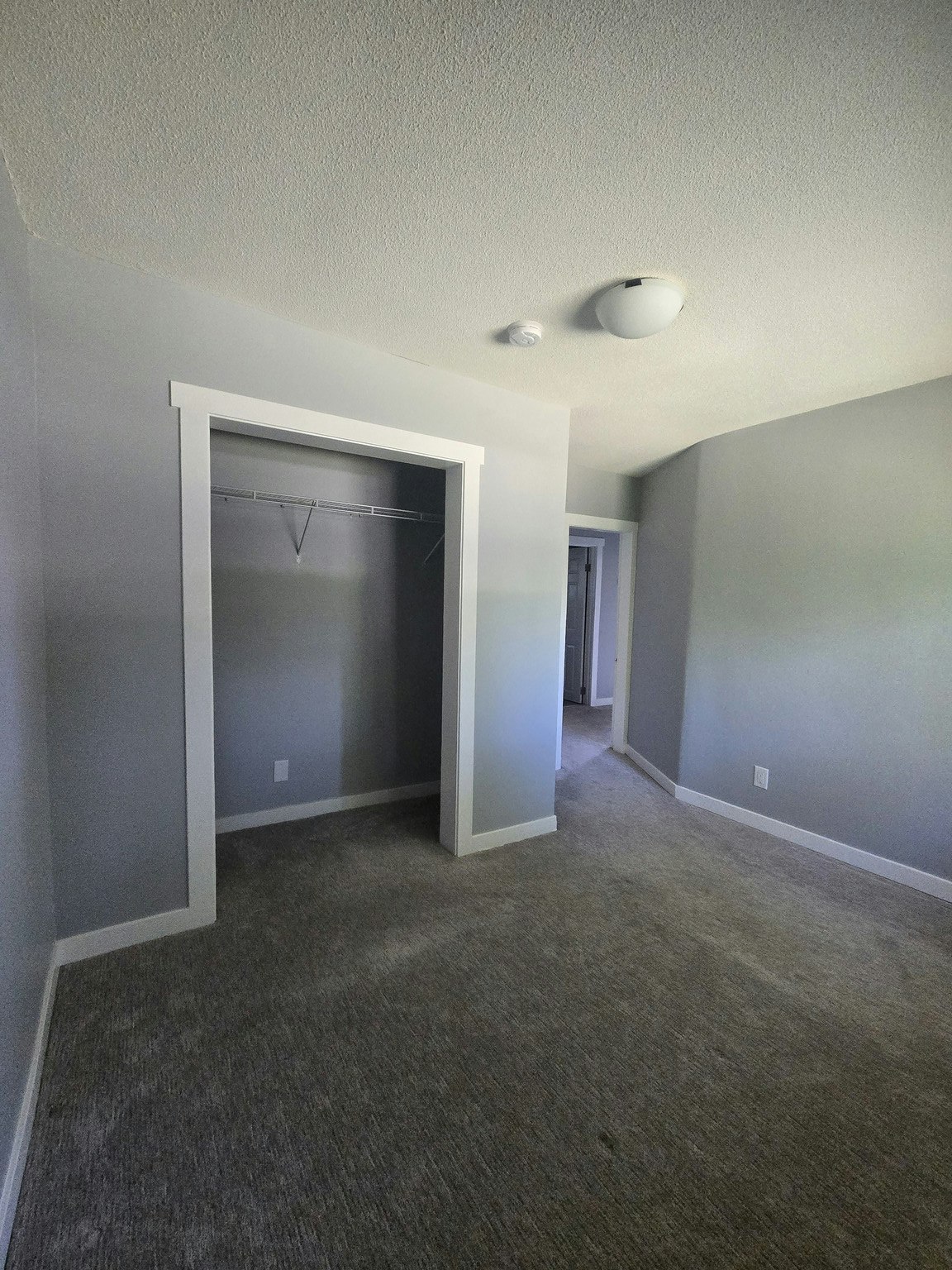 2414 27 Street Southeast, Calgary, AB, T2B 0R2 - 10