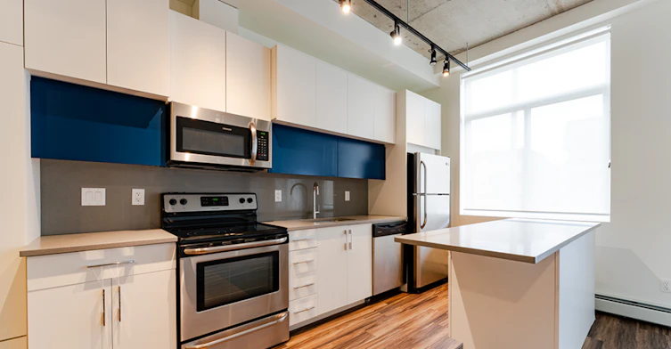 10620 116 Street NW, Edmonton, AB, T5H 0P3 - 7