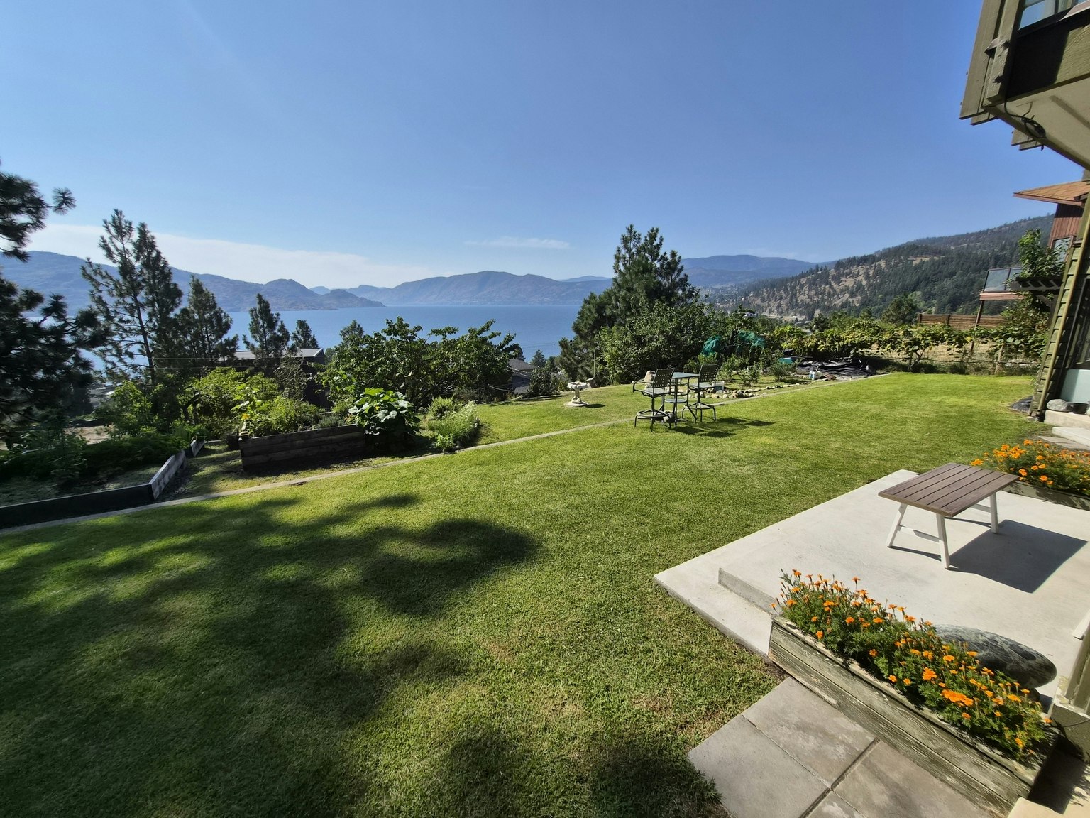 4103 3rd Peachland Avenue BC, Peachland, BC, V0H 1X5 - 4