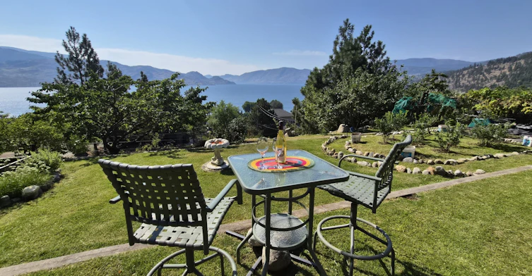 4103 3rd Peachland Avenue BC, Peachland, BC, V0H 1X5
