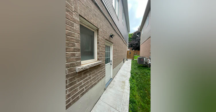Lower-225 River Forks Lane, Cambridge, ON, N3H 0B4