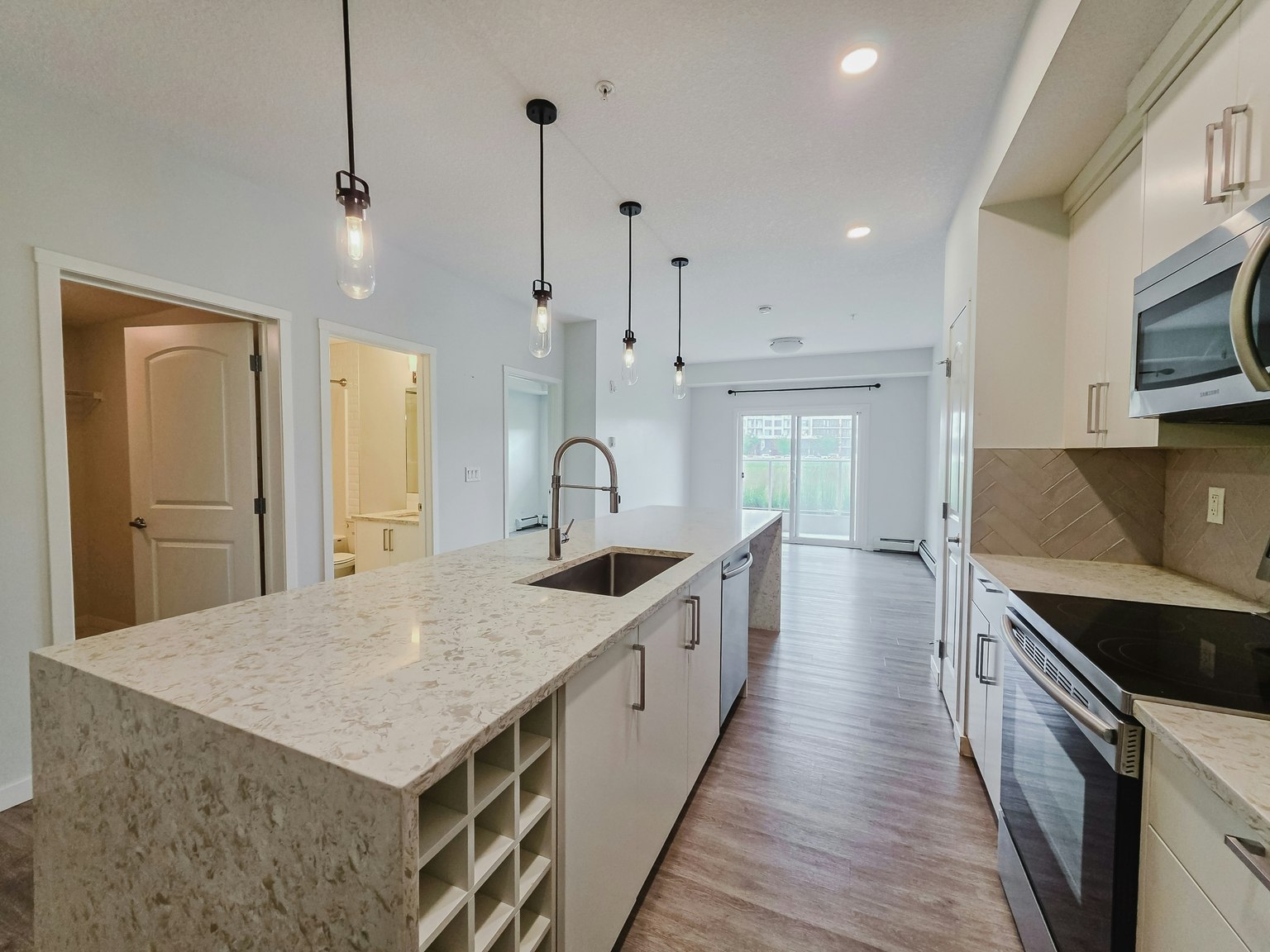 107-4150 Seton Drive Southeast, Calgary, AB, T3M 3C7 - 4