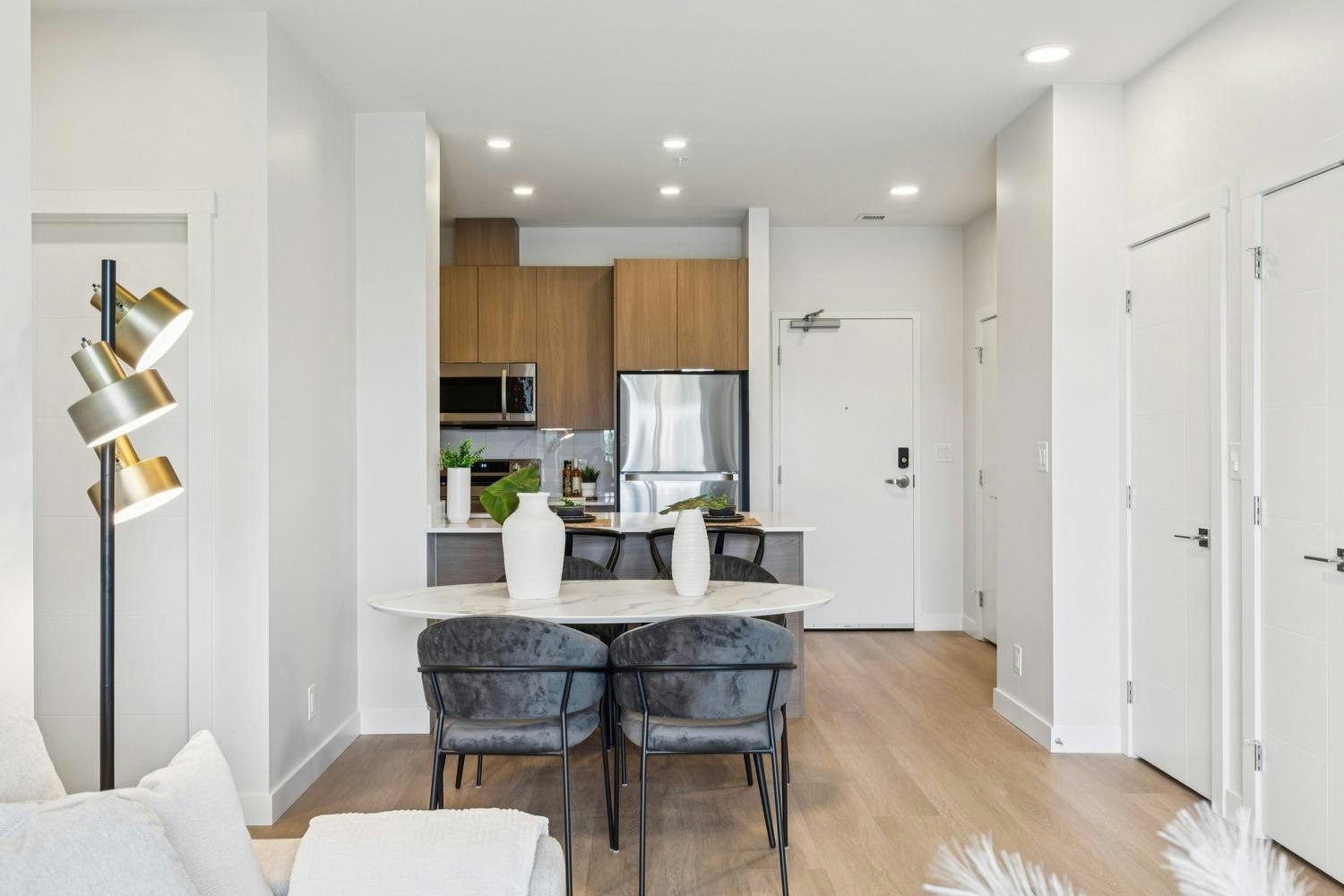11830 26 Avenue Southwest, Edmonton, AB, T6W 3R3 - 8