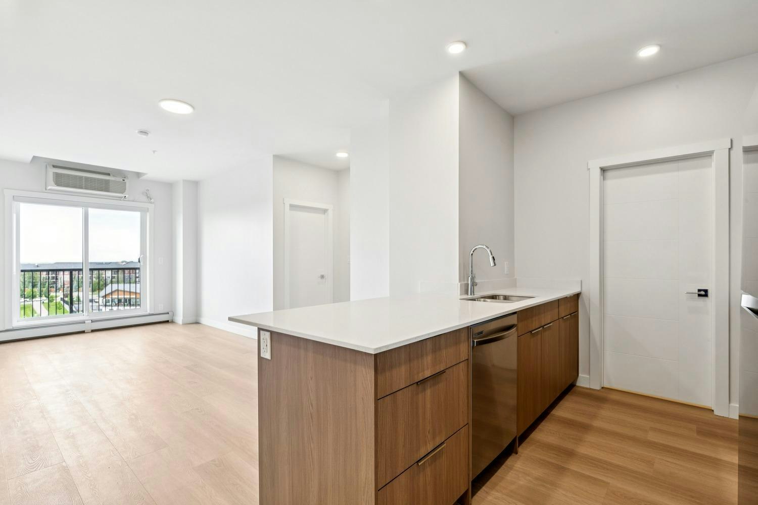 11830 26 Avenue Southwest, Edmonton, AB, T6W 3R3 - 40