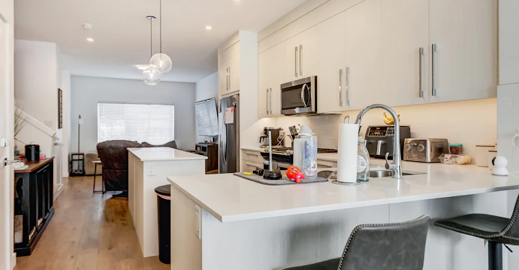 M-7557 202 Avenue Southeast, Calgary, AB, T3S 0E9 - 11