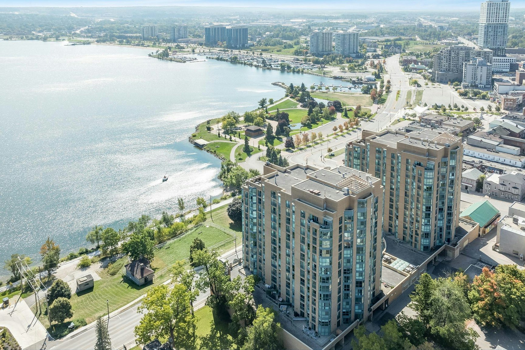 304-150 Dunlop Street East, Barrie, ON, L4M 6H1 - 2