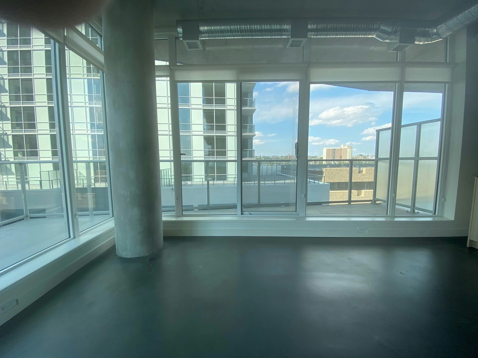 402-624 8 Avenue Southeast, Calgary, AB, T2G 0M1 - 2