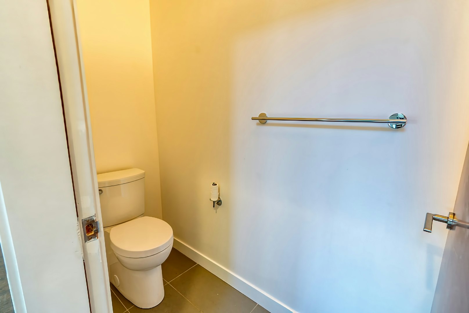 1530 Bayside Avenue Southwest, Airdrie, AB, T4B 0V3 - 15