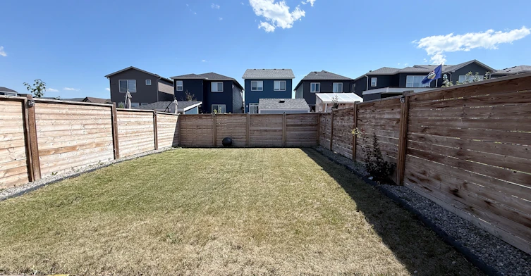 15 Belmont Heath Southwest, Calgary, AB, T2X 4N5 - 24