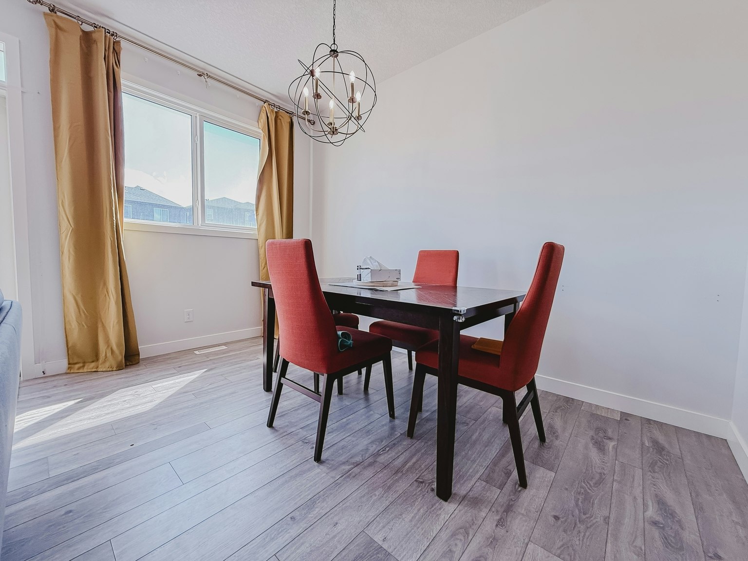 15 Belmont Heath Southwest, Calgary, AB, T2X 4N5 - 8