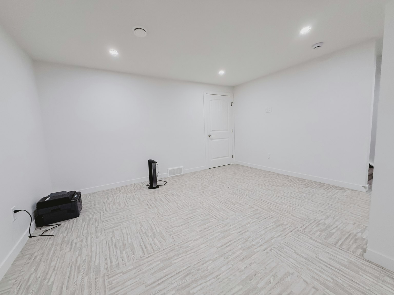 15 Belmont Heath Southwest, Calgary, AB, T2X 4N5 - 21