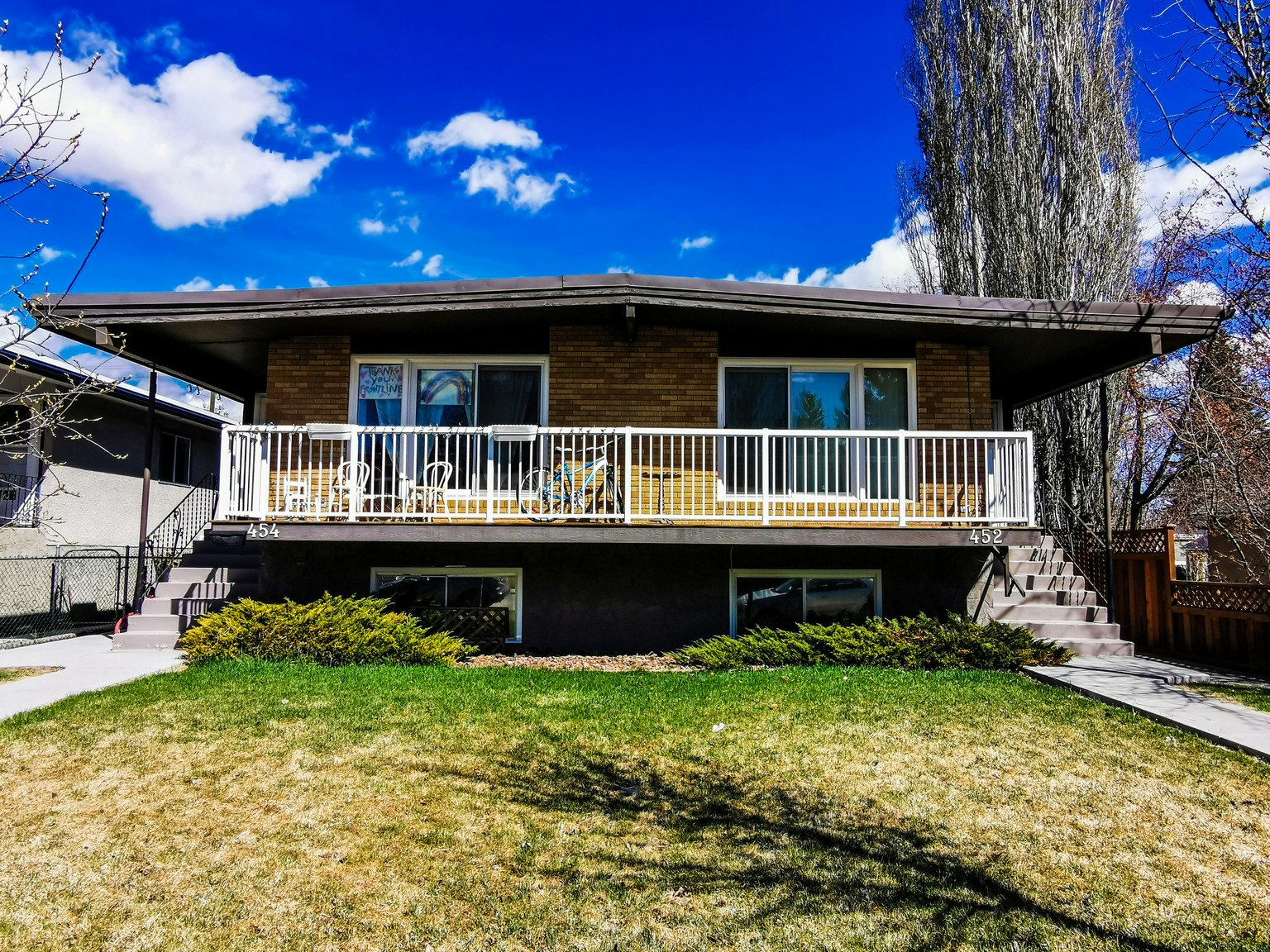 454 30 Avenue Northwest, Calgary, AB, T2M 2N4