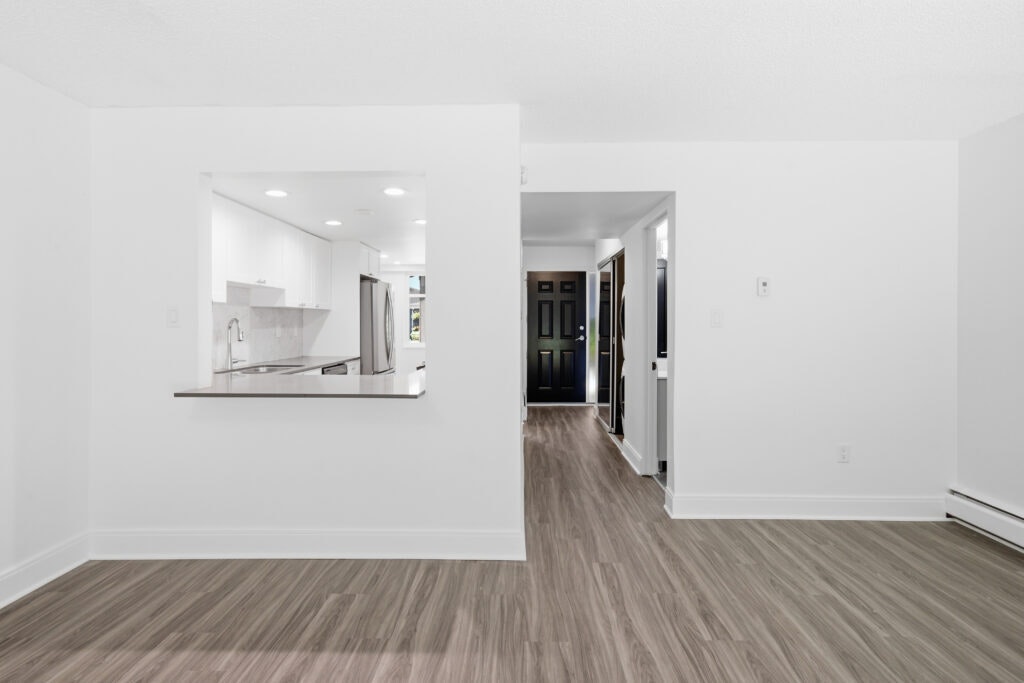 3733-3817 Princess Avenue, North Vancouver, BC, V7N 2E5 - 4