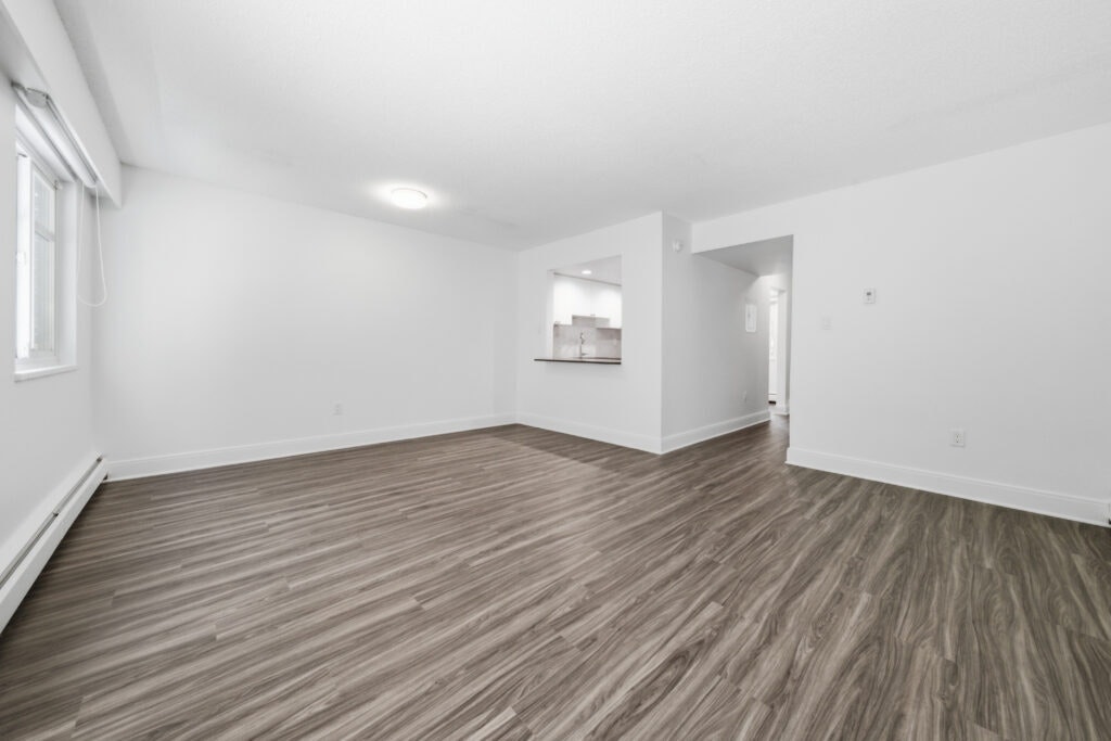 3733-3817 Princess Avenue, North Vancouver, BC, V7N 2E5 - 5
