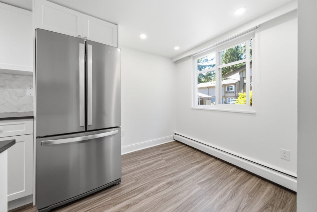 3733-3817 Princess Avenue, North Vancouver, BC, V7N 2E5 - 3