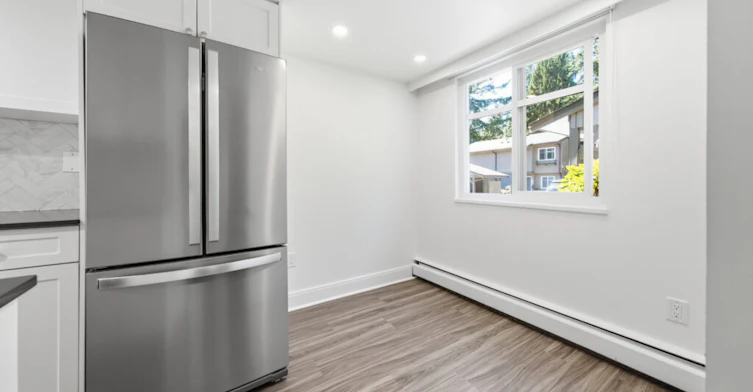 3733-3817 Princess Avenue, North Vancouver, BC, V7N 2E5 - 3