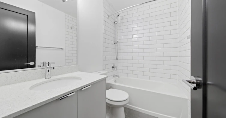 3703-3817 Princess Avenue, North Vancouver, BC, V7N 2E5 - 11