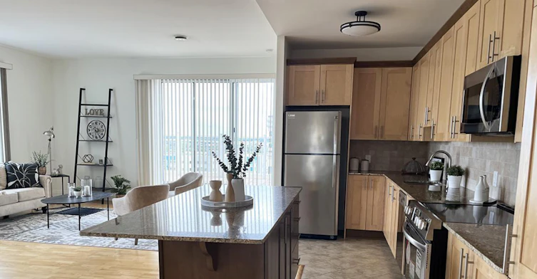 1047 Canadian Shield Avenue, Ottawa, ON, K2K 0H4 - 4