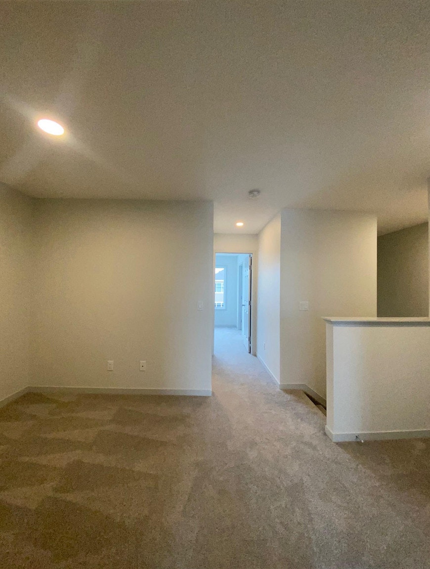 6285 175a Avenue Northwest, Edmonton, AB, T5Y 3N7 - 12