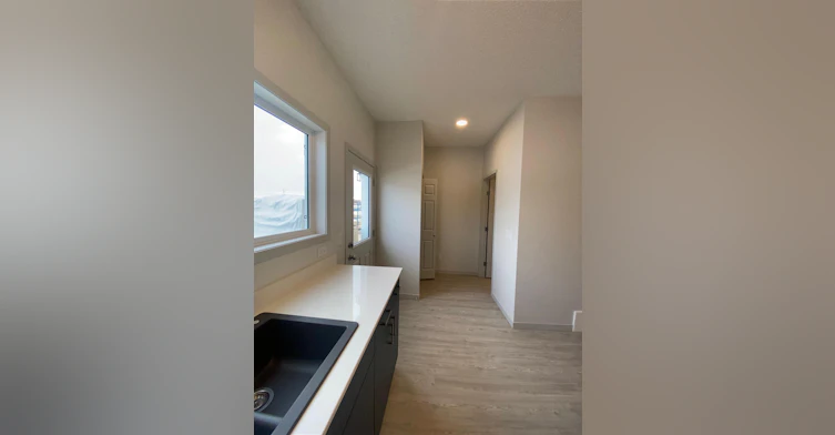 6285 175a Avenue Northwest, Edmonton, AB, T5Y 3N7 - 22