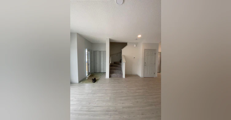 6285 175a Avenue Northwest, Edmonton, AB, T5Y 3N7 - 26