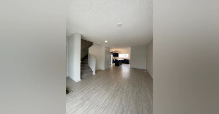 6285 175a Avenue Northwest, Edmonton, AB, T5Y 3N7 - 25