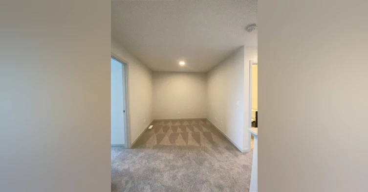 6285 175a Avenue Northwest, Edmonton, AB, T5Y 3N7 - 13