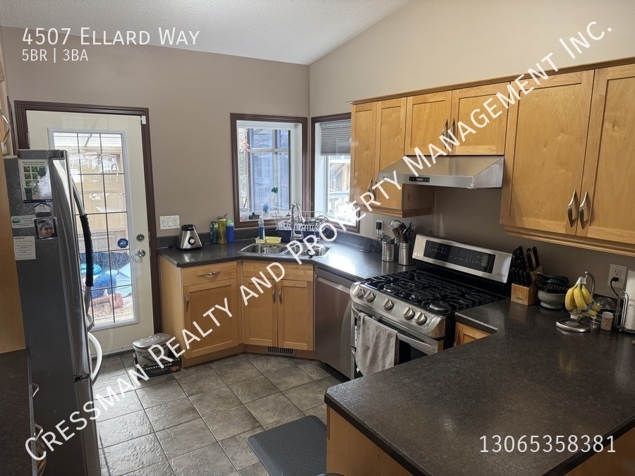 4507 Ellard Way, Regina, SK, S4X 0C7 - 2