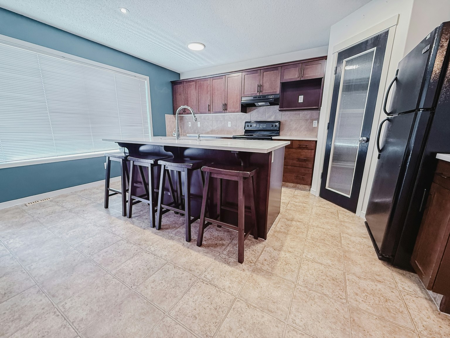 246 Cranberry Place Southeast, Calgary, AB, T3M 0G7 - 2