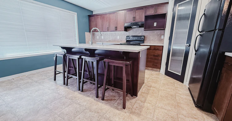 246 Cranberry Place Southeast, Calgary, AB, T3M 0G7 - 2