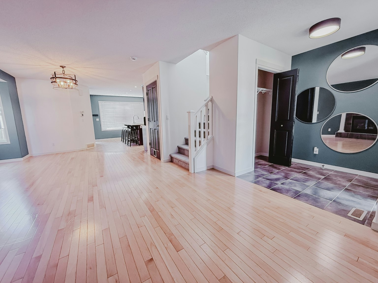 246 Cranberry Place Southeast, Calgary, AB, T3M 0G7 - 10