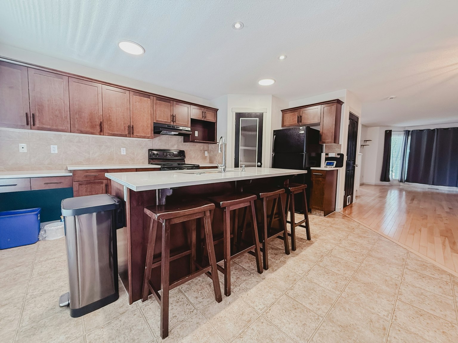 246 Cranberry Place Southeast, Calgary, AB, T3M 0G7 - 3