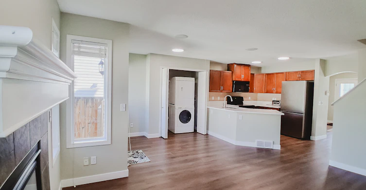 Upper-346 Saddlebrook Way Northeast, Calgary, AB, T3J 0B4 - 5